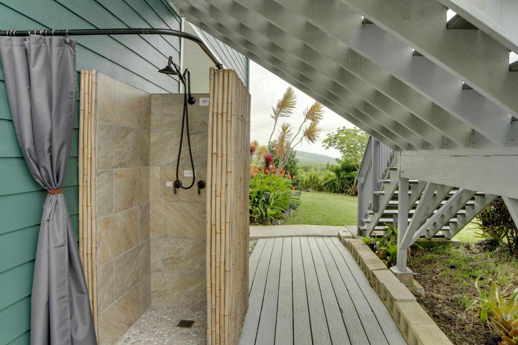 The Aloha Green House Retreat With Ocean Views! Naalehu Ngoại thất bức ảnh